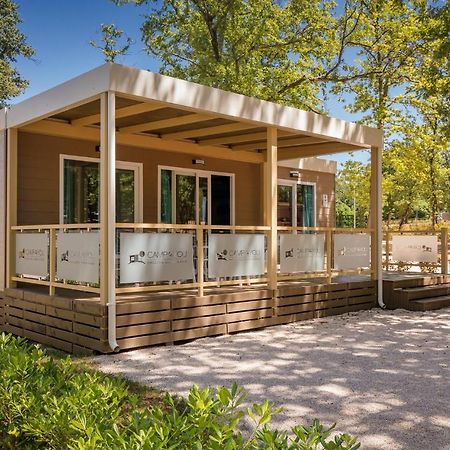 Mobile Homes Premium Relax Park Umag By Camp4You Karigador Bagian luar foto