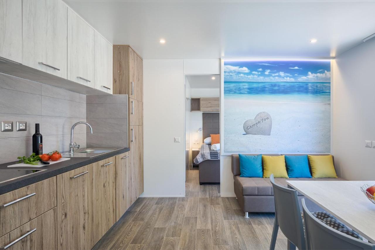 Mobile Homes Premium Relax Park Umag By Camp4You Karigador Bagian luar foto